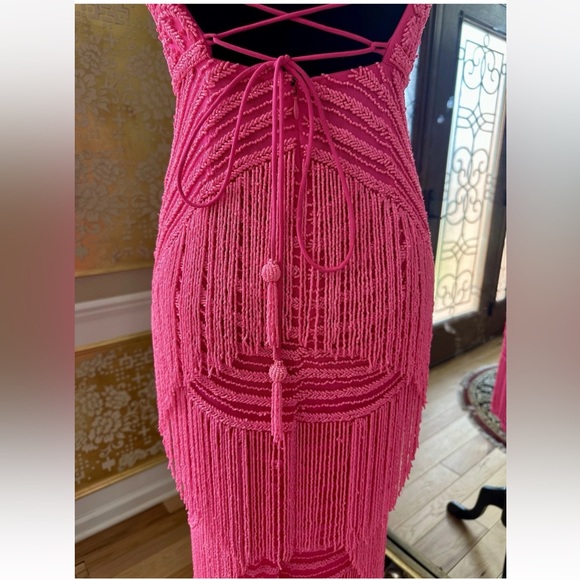 Splendid V-neckline Frilled Bodycon Tea-length Dress by Jovani Hot Pink Size 6 - Picture 11 of 15